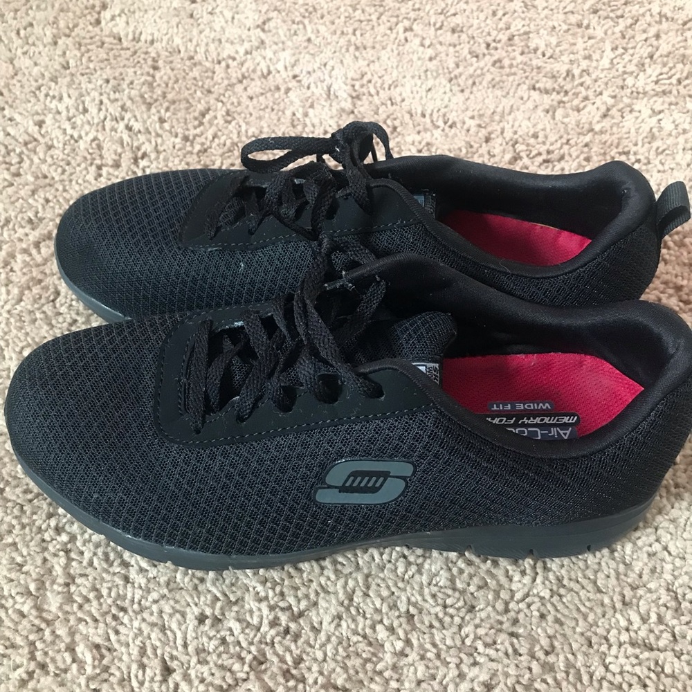 Skechers Memory Foam NonSlip Work Shoes